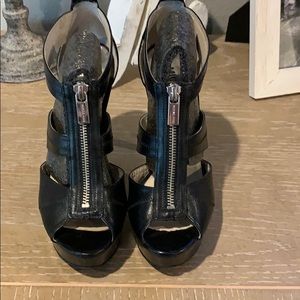 MK platform zip up heels